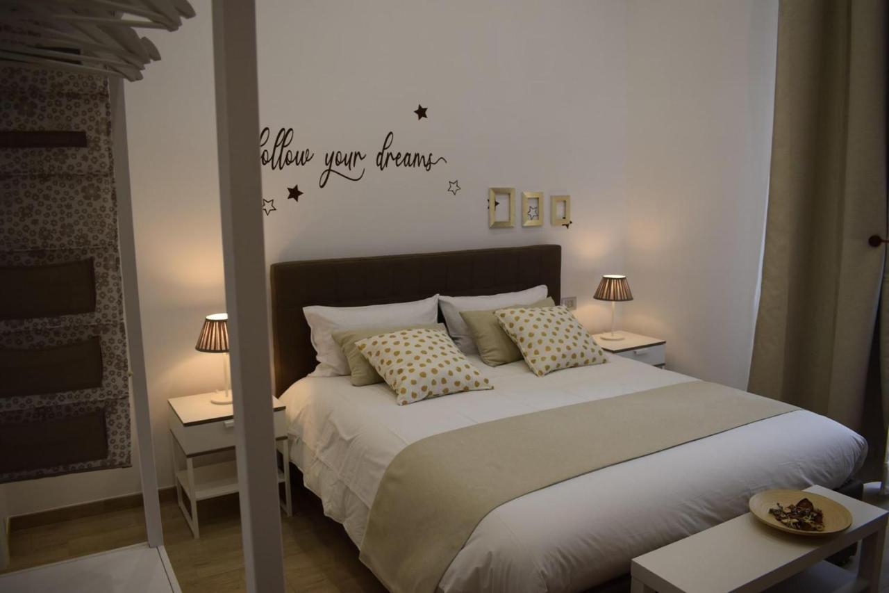 Hotel La casa di Maria Napoli Esterno foto
