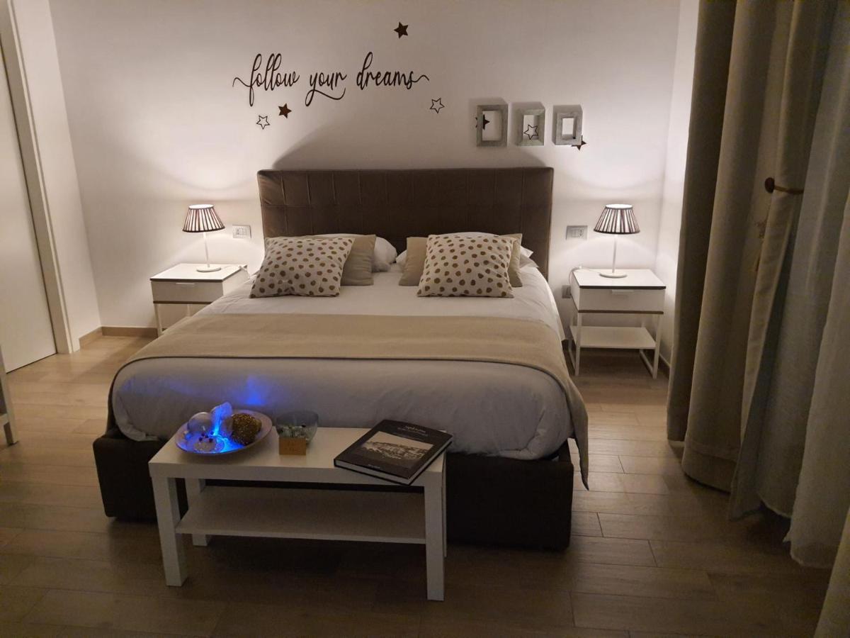 Hotel La casa di Maria Napoli Esterno foto